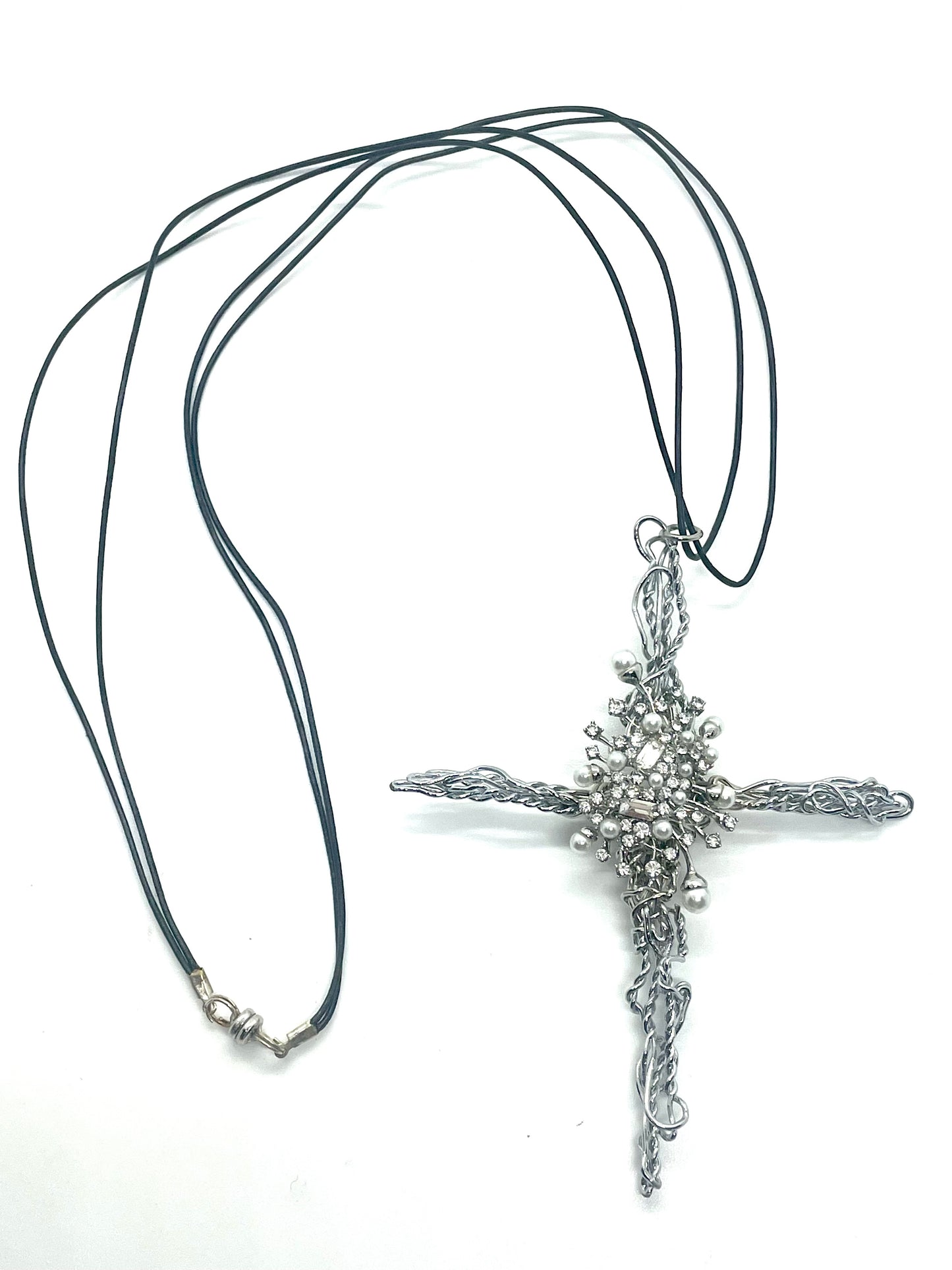 Collier CROIX MAHASIAH