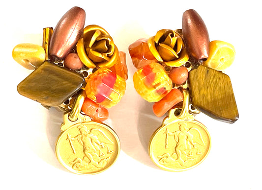 AMBER clip earrings