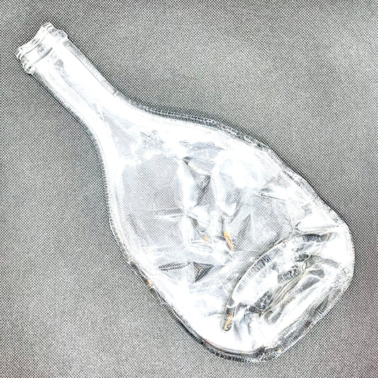 BOUTEILLE EN VERRE FONDU