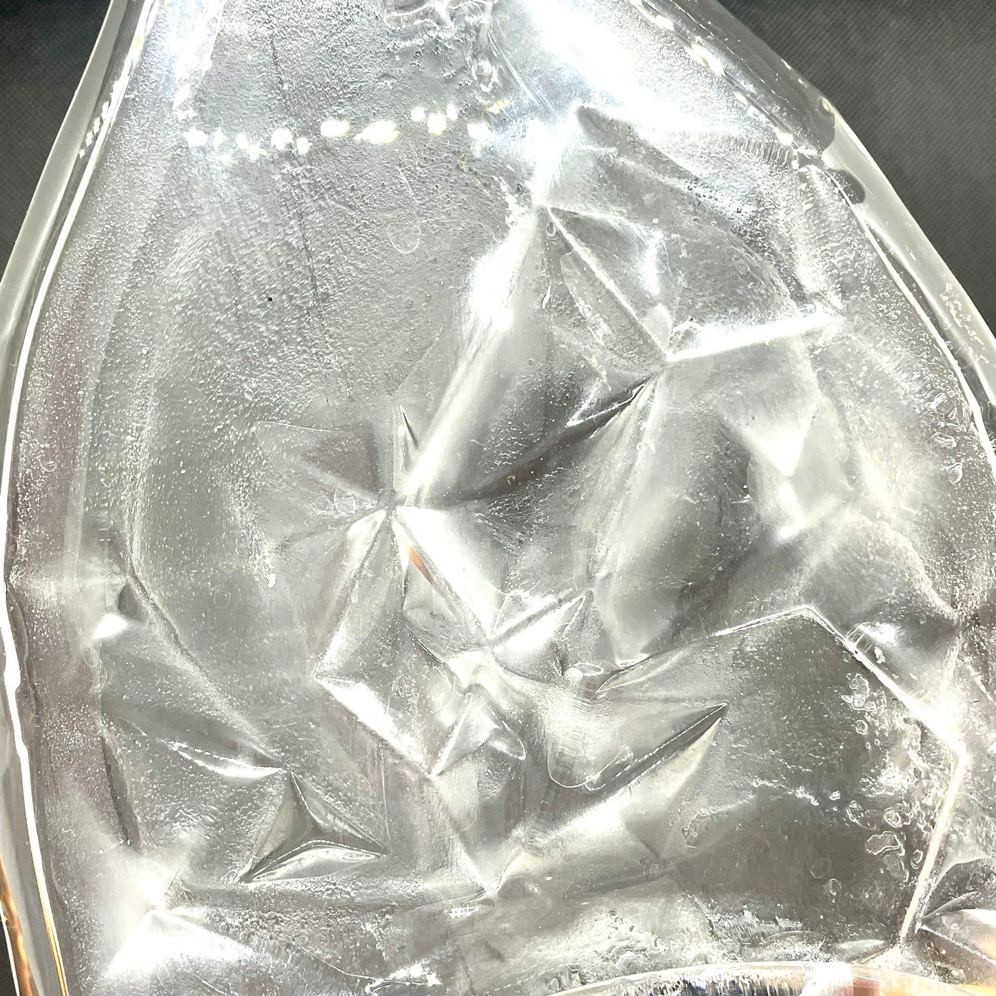 BOUTEILLE EN VERRE FONDU