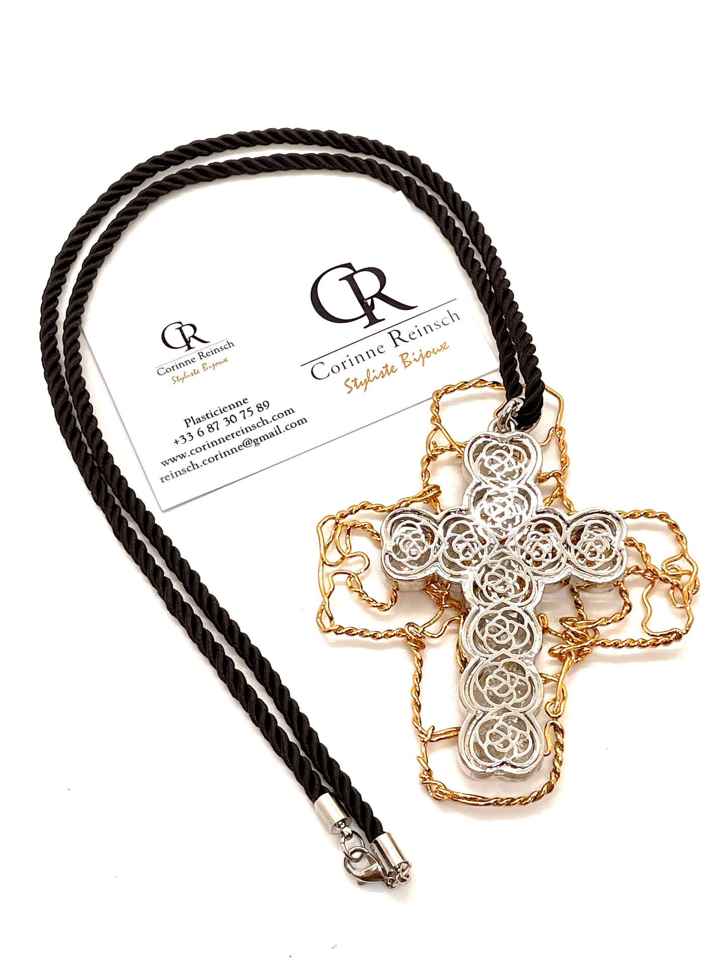 Collier  CROIX LAUVIAH